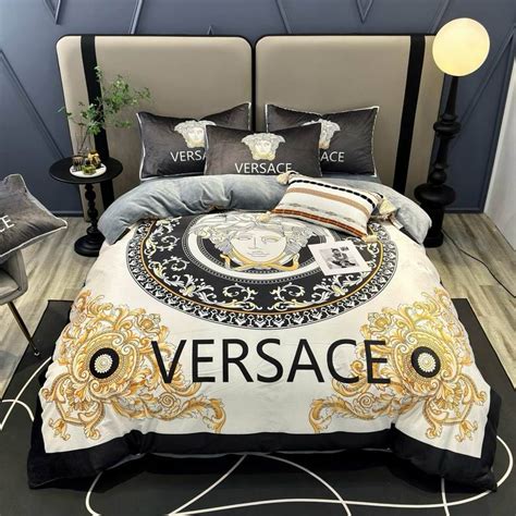 piumone versace prezzo|Piumini VERSACE Donna .